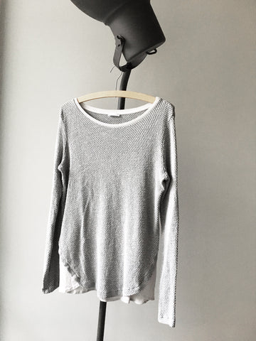 grey knit sweater